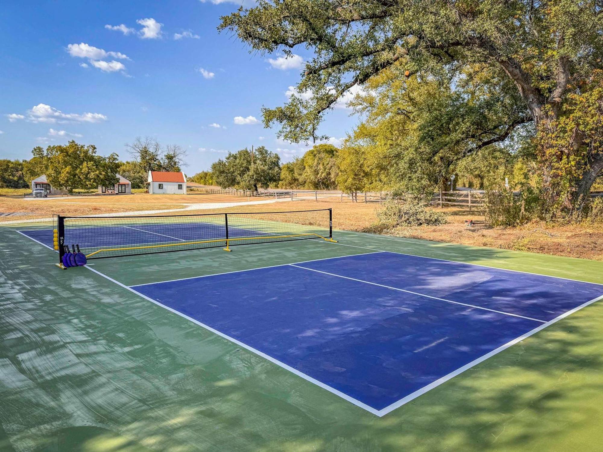 הוילה Bellmead The Woods- Container Tiny House 12 Min To Magnolia/Baylor/Downtown מראה חיצוני תמונה